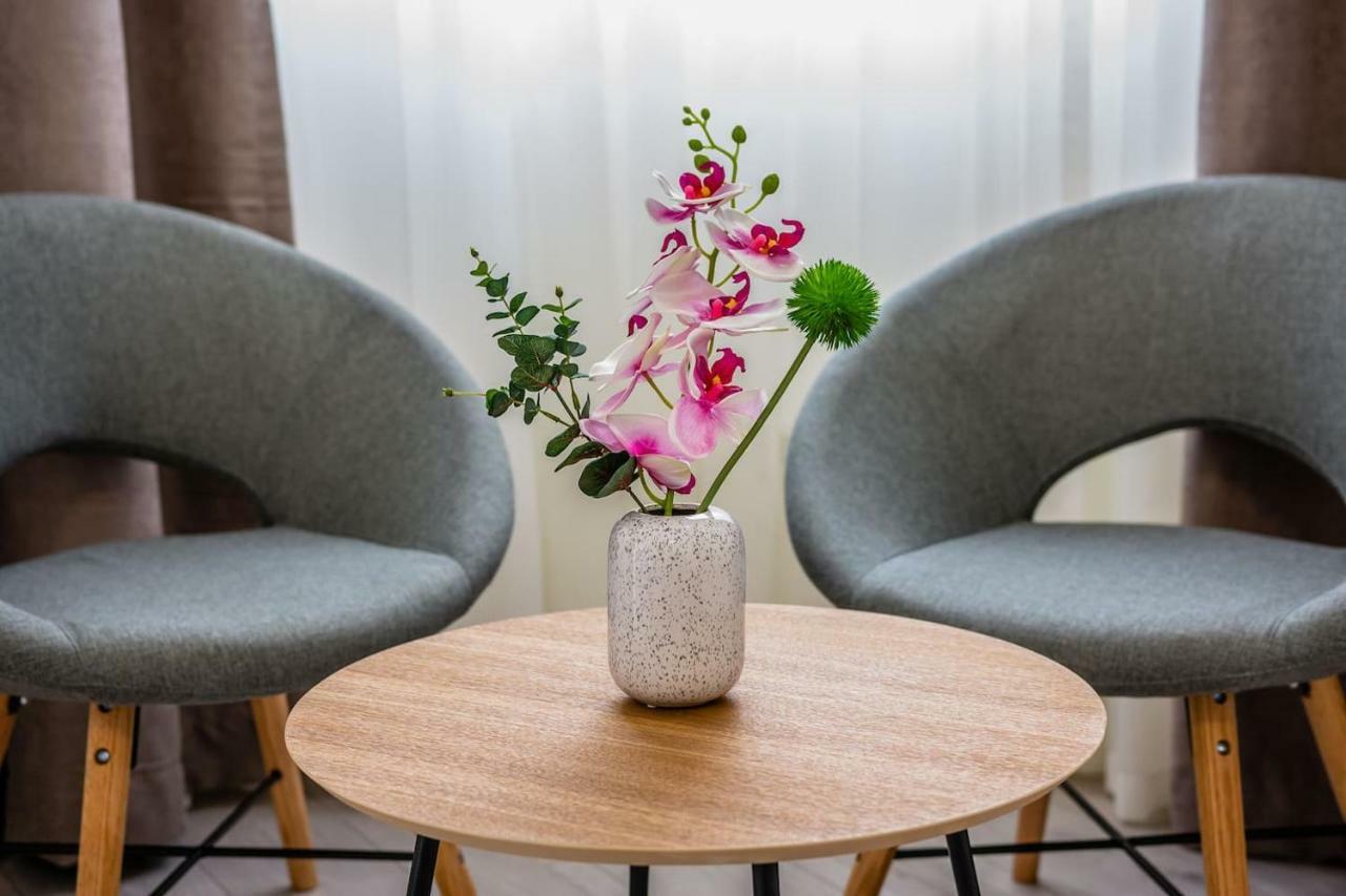 Grande Plus Apartment Dzungla Добой Екстериор снимка
