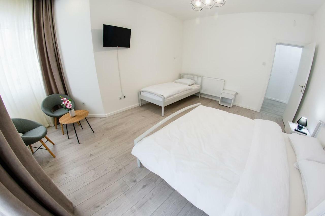 Grande Plus Apartment Dzungla Добой Екстериор снимка